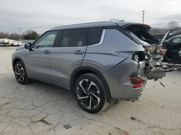 JA4J3WA80RZ016933 2024 MITSUBISHI OUTLANDER - Image 2