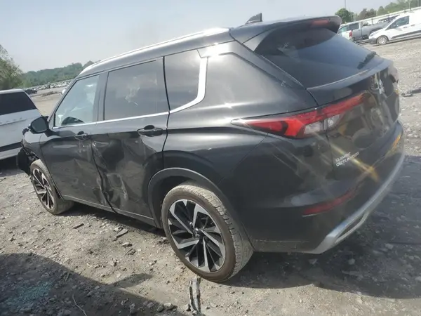 JA4J3WA81RZ017461 2024 MITSUBISHI OUTLANDER - Image 2