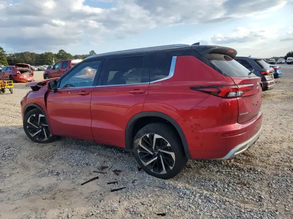 JA4J3WA81RZ024488 2024 MITSUBISHI OUTLANDER - Image 2