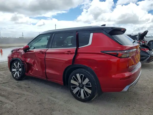 JA4J3WA81SZ023749 2025 MITSUBISHI OUTLANDER - Image 2