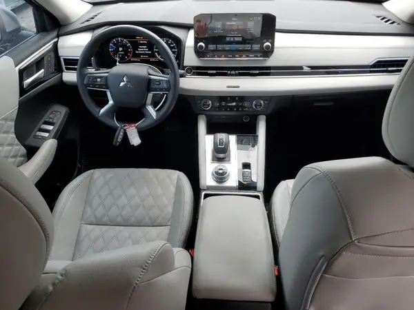 JA4J3WA82RZ010177 2024 MITSUBISHI OUTLANDER - Image 8