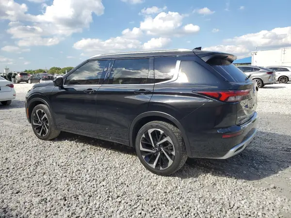 JA4J3WA85RZ086282 2024 MITSUBISHI OUTLANDER - Image 2