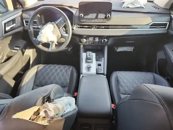 JA4J3WA87RZ054949 2024 MITSUBISHI OUTLANDER - Image 8