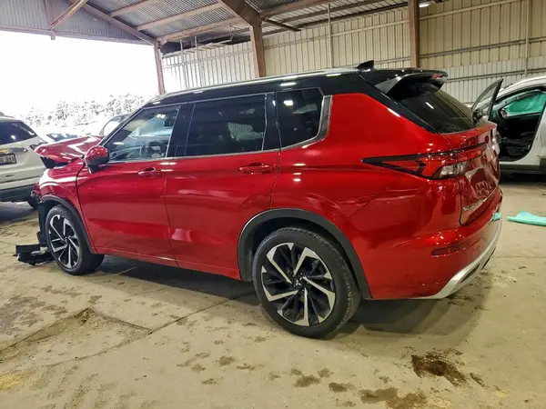 JA4J3WA88RZ078032 2024 MITSUBISHI OUTLANDER - Image 2