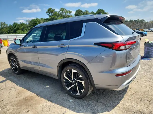 JA4J3WA8XRZ035490 2024 MITSUBISHI OUTLANDER - Image 2