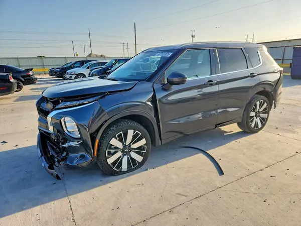 JA4J3WA8XSZ022941 2025 MITSUBISHI OUTLANDER - Image 1