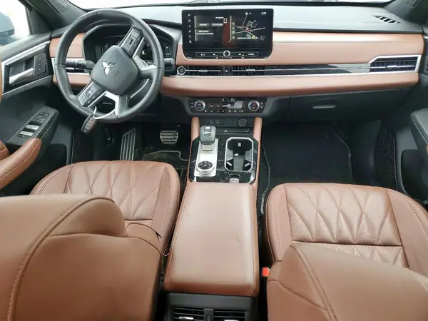 JA4J3WA8XSZ024043 2025 MITSUBISHI OUTLANDER - Image 8
