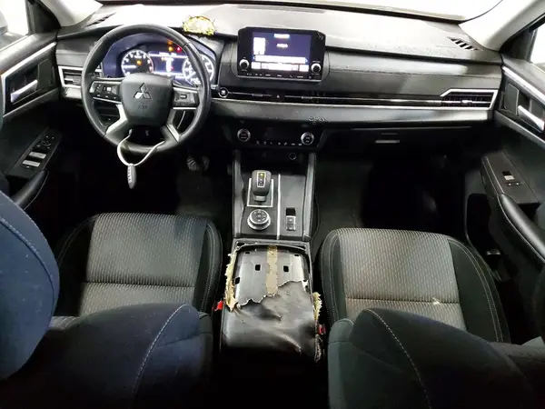 JA4J4TA80NZ023855 2022 MITSUBISHI OUTLANDER - Image 8