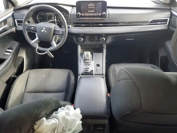 JA4J4TA81NZ039742 2022 MITSUBISHI OUTLANDER - Image 8