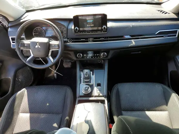 JA4J4TA81NZ040910 2022 MITSUBISHI OUTLANDER - Image 8