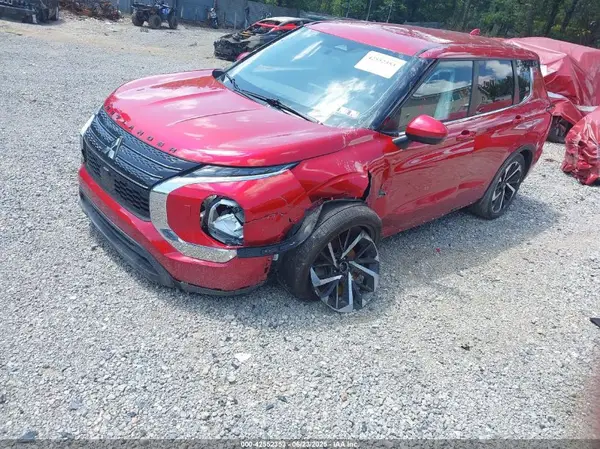 JA4J4TA82NZ013764 2022 MITSUBISHI OUTLANDER - Image 2