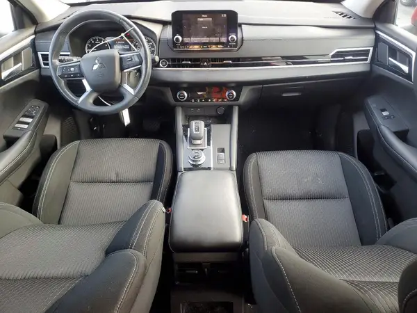 JA4J4TA83NZ036065 2022 MITSUBISHI OUTLANDER - Image 8