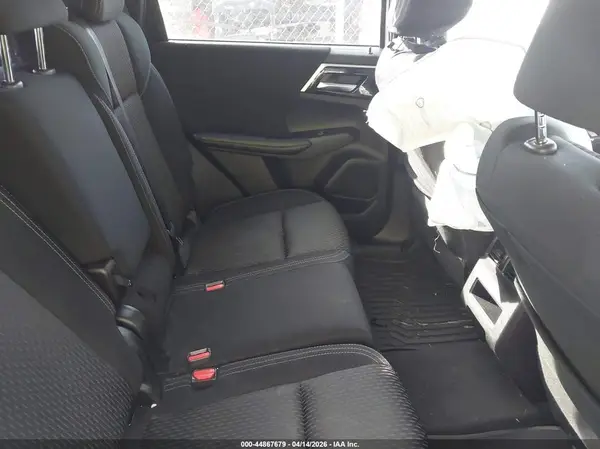 JA4J4TA84NZ012857 2022 MITSUBISHI OUTLANDER - Image 8