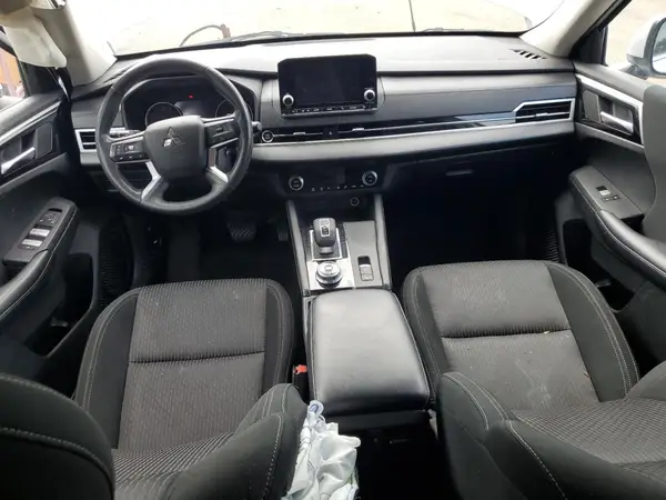 JA4J4TA85NZ041784 2022 MITSUBISHI OUTLANDER - Image 8