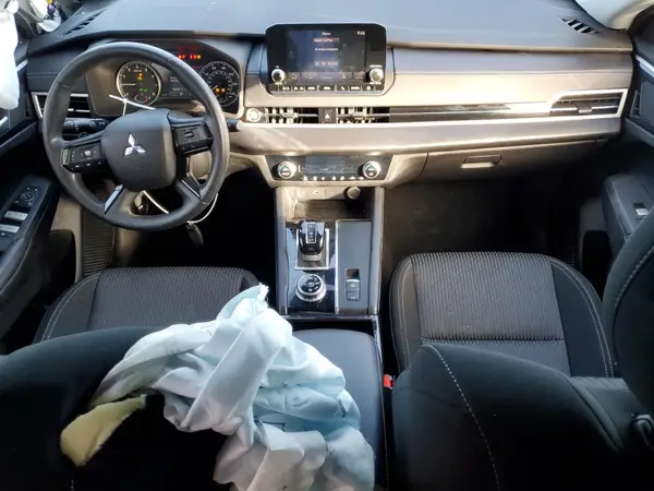 JA4J4TA87NZ086614 2022 MITSUBISHI OUTLANDER - Image 8