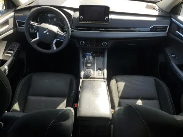 JA4J4TA88NZ018726 2022 MITSUBISHI OUTLANDER - Image 8