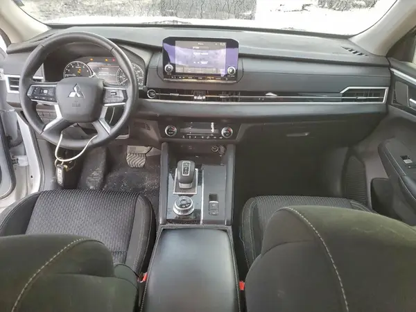JA4J4TA88NZ019486 2022 MITSUBISHI OUTLANDER - Image 8