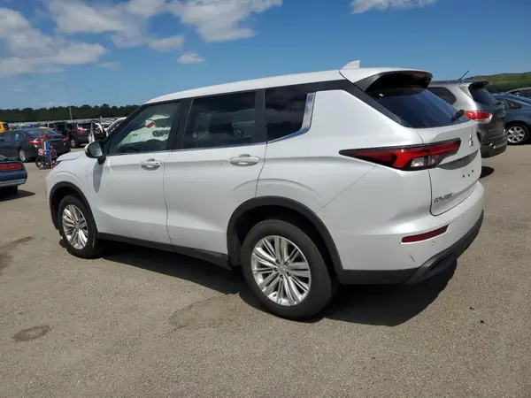 JA4J4TA88PZ016106 2023 MITSUBISHI OUTLANDER - Image 2