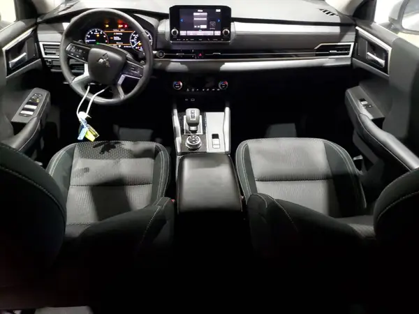JA4J4TA89NZ035714 2022 MITSUBISHI OUTLANDER - Image 8