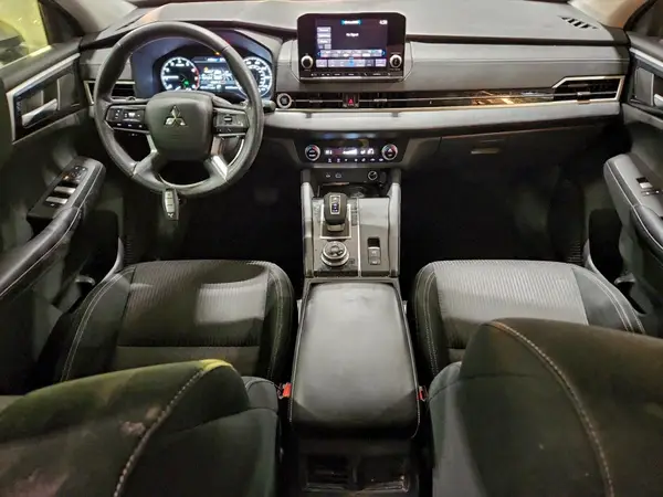 JA4J4TA89NZ045661 2022 MITSUBISHI OUTLANDER - Image 8