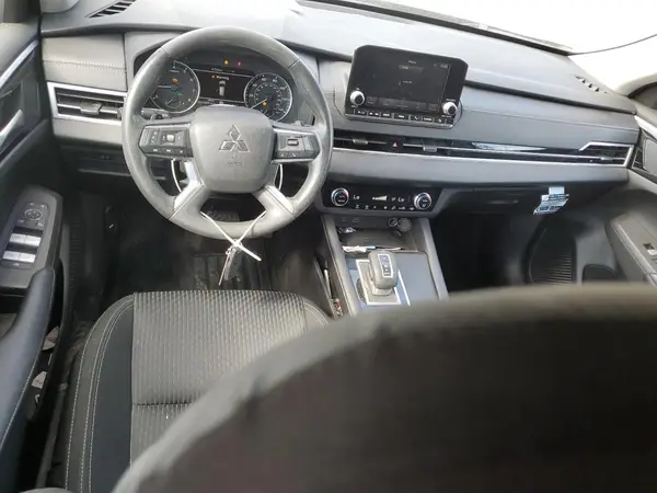 JA4J4TA89NZ073850 2022 MITSUBISHI OUTLANDER - Image 8