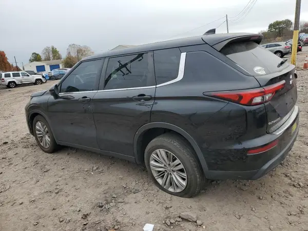 JA4J4TA8XNZ014984 2022 MITSUBISHI OUTLANDER - Image 2
