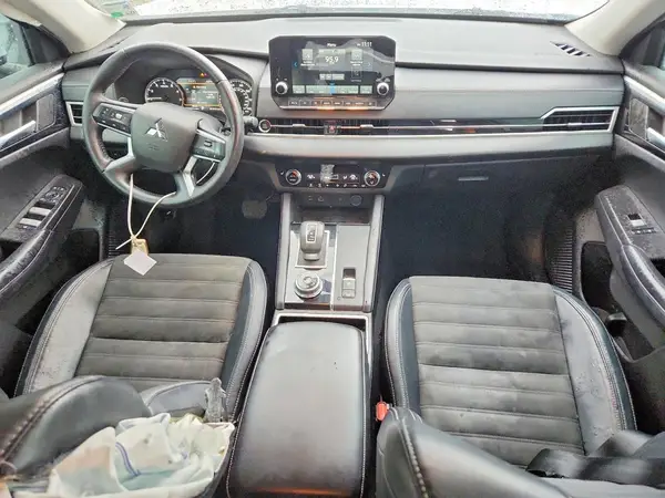 JA4J4UA80NZ044176 2022 MITSUBISHI OUTLANDER - Image 8
