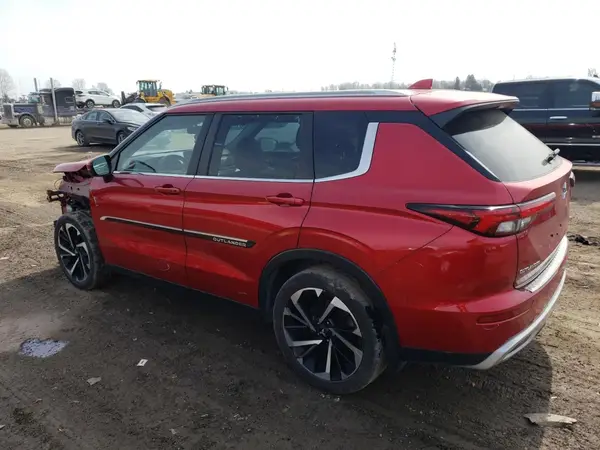 JA4J4UA80NZ618145 2022 MITSUBISHI OUTLANDER - Image 2
