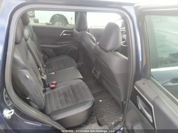 JA4J4UA80NZ619165 2022 MITSUBISHI OUTLANDER - Image 8