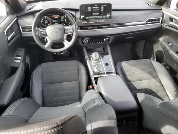 JA4J4UA80PZ025498 2023 MITSUBISHI OUTLANDER - Image 8