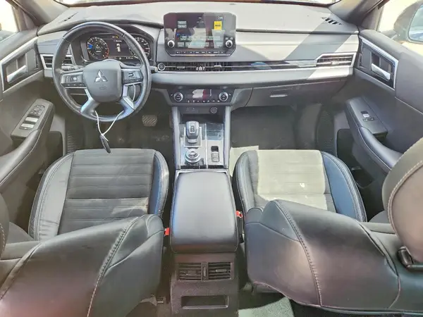 JA4J4UA80PZ036534 2023 MITSUBISHI OUTLANDER - Image 8