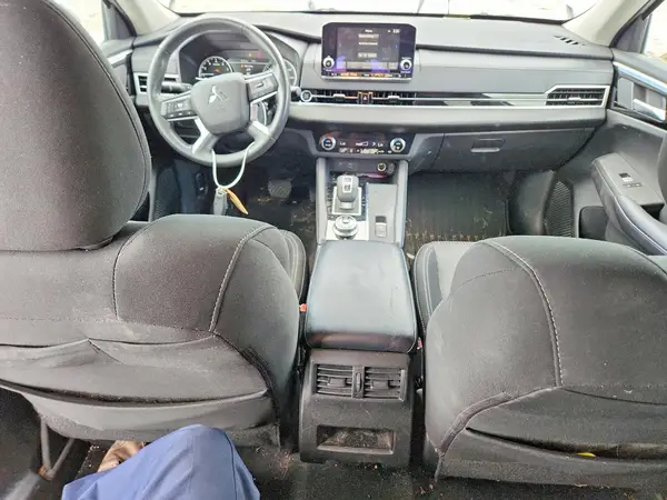 JA4J4UA80RZ025939 2024 MITSUBISHI OUTLANDER - Image 8