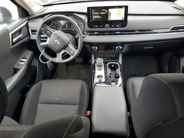 JA4J4UA80SZ050751 2025 MITSUBISHI OUTLANDER - Image 8