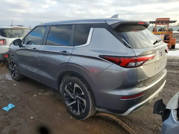 JA4J4UA81NZ012725 2022 MITSUBISHI OUTLANDER - Image 2