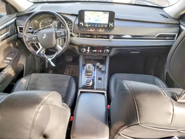 JA4J4UA81NZ012725 2022 MITSUBISHI OUTLANDER - Image 8