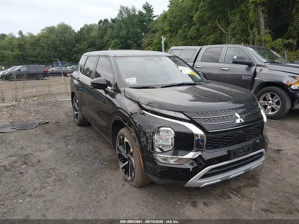 JA4J4UA81NZ015740 2022 MITSUBISHI OUTLANDER - Image 1