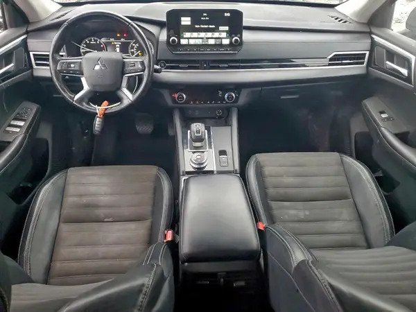 JA4J4UA81NZ047152 2022 MITSUBISHI OUTLANDER - Image 8