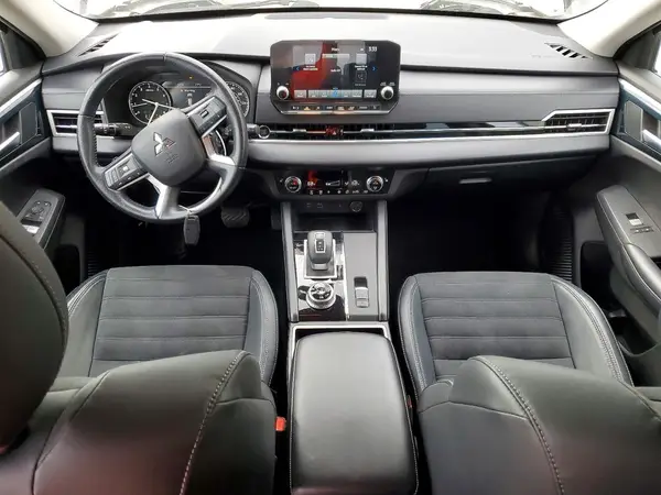 JA4J4UA81NZ054215 2022 MITSUBISHI OUTLANDER - Image 8