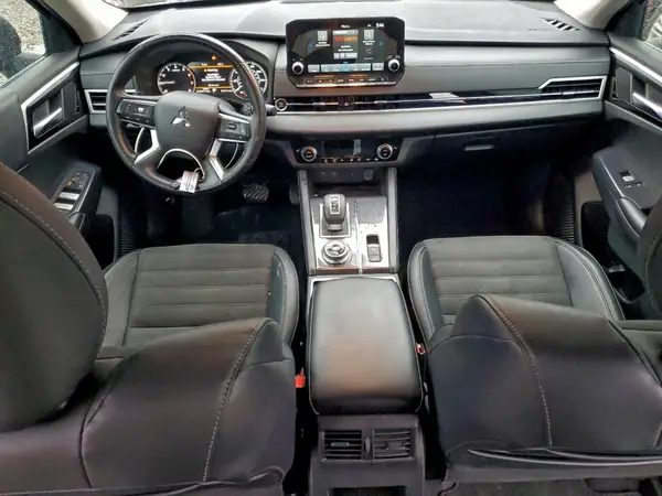 JA4J4UA81NZ065120 2022 MITSUBISHI OUTLANDER - Image 8