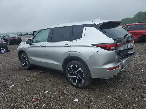 JA4J4UA81NZ068440 2022 MITSUBISHI OUTLANDER - Image 2