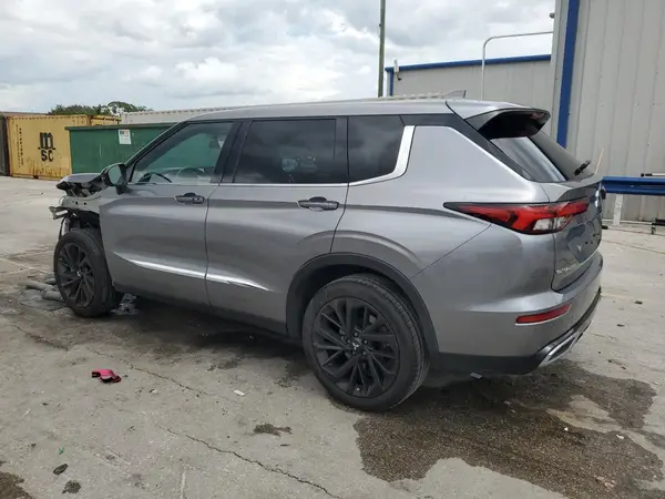 JA4J4UA81NZ069264 2022 MITSUBISHI OUTLANDER - Image 2