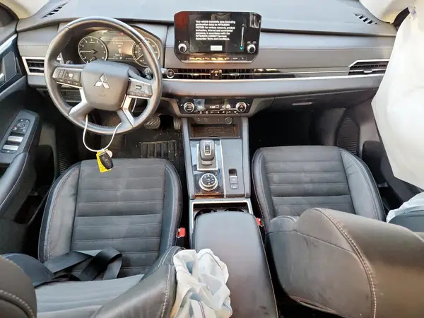 JA4J4UA81NZ080376 2022 MITSUBISHI OUTLANDER - Image 8