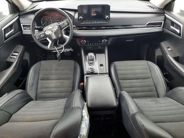 JA4J4UA81PZ050992 2023 MITSUBISHI OUTLANDER - Image 8