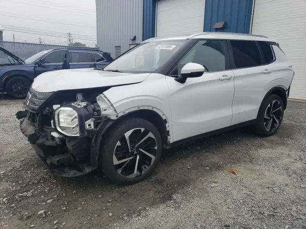 JA4J4UA81PZ615368 2023 MITSUBISHI OUTLANDER - Image 1