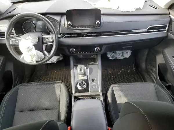 JA4J4UA81RZ003772 2024 MITSUBISHI OUTLANDER - Image 8