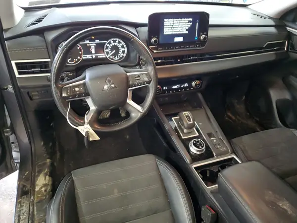 JA4J4UA82NZ012345 2022 MITSUBISHI OUTLANDER - Image 8