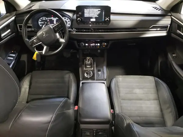JA4J4UA82NZ067023 2022 MITSUBISHI OUTLANDER - Image 8