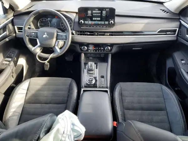 JA4J4UA82NZ082234 2022 MITSUBISHI OUTLANDER - Image 8
