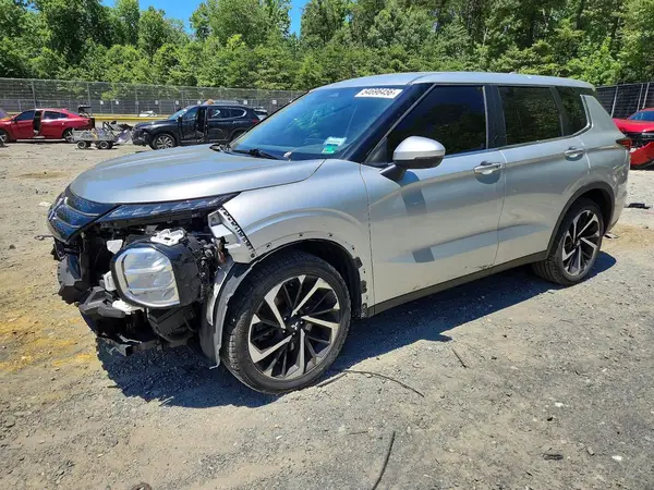 JA4J4UA82PZ053755 2023 MITSUBISHI OUTLANDER - Image 1