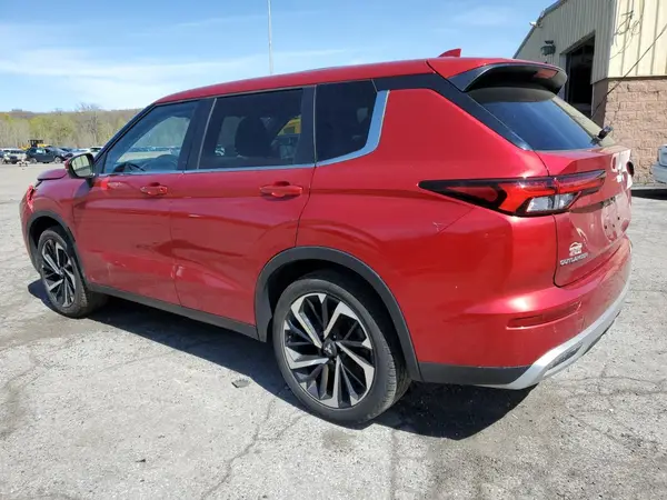 JA4J4UA83NZ037433 2022 MITSUBISHI OUTLANDER - Image 2